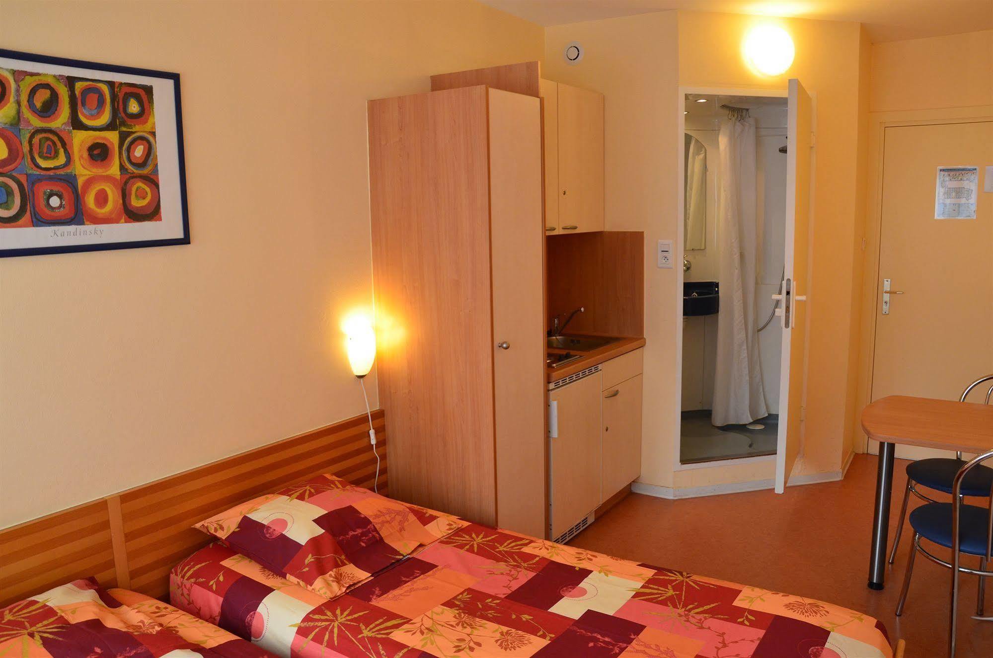 Ibis Styles Strasbourg Centre Republique Hotel Екстериор снимка