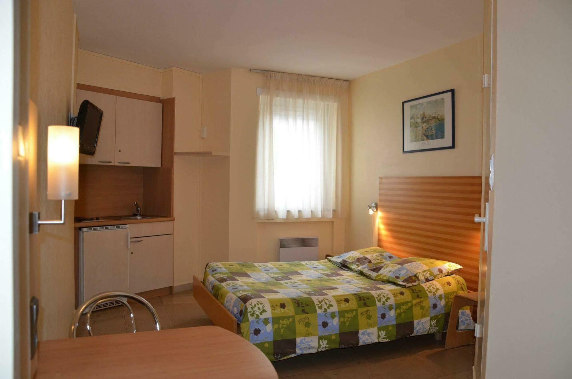 Ibis Styles Strasbourg Centre Republique Hotel Екстериор снимка